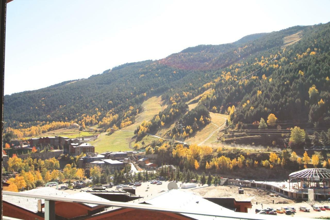 Genciana Estudio En El Tarter, Zona Grandvalira Esterno foto